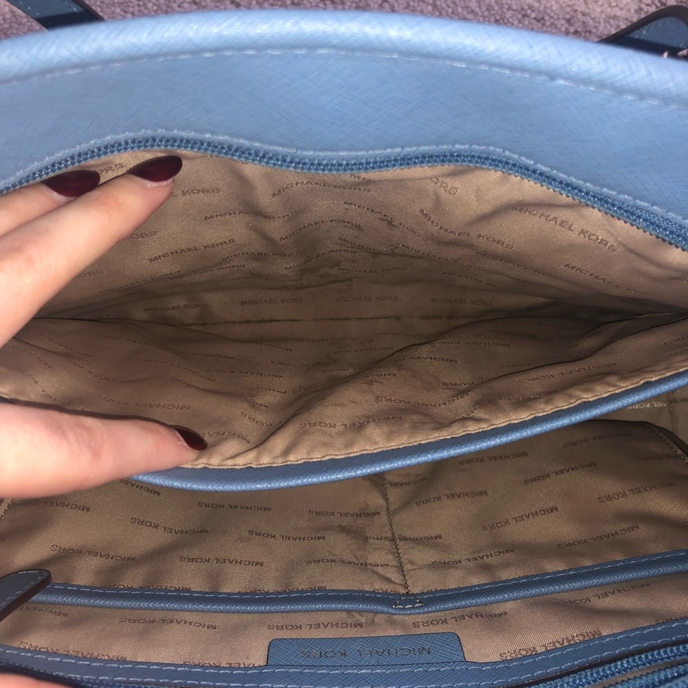 Michael Kors Light Blue Medium Jet Set Tote - Picture 7 of 7